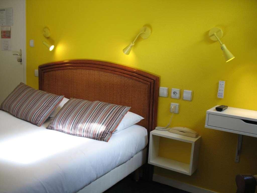 Hotel De Caen Phòng bức ảnh