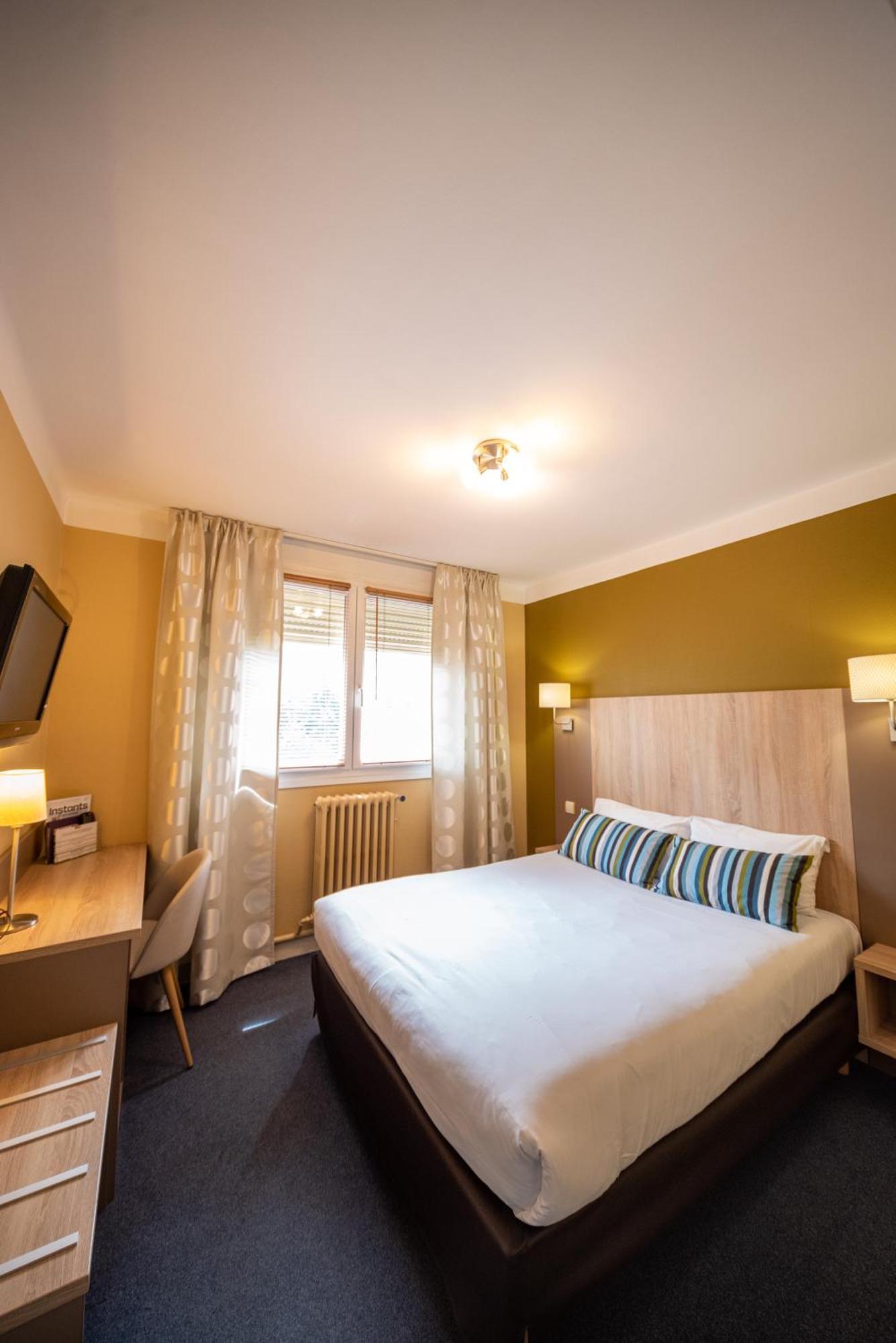 Hotel De Caen Phòng bức ảnh