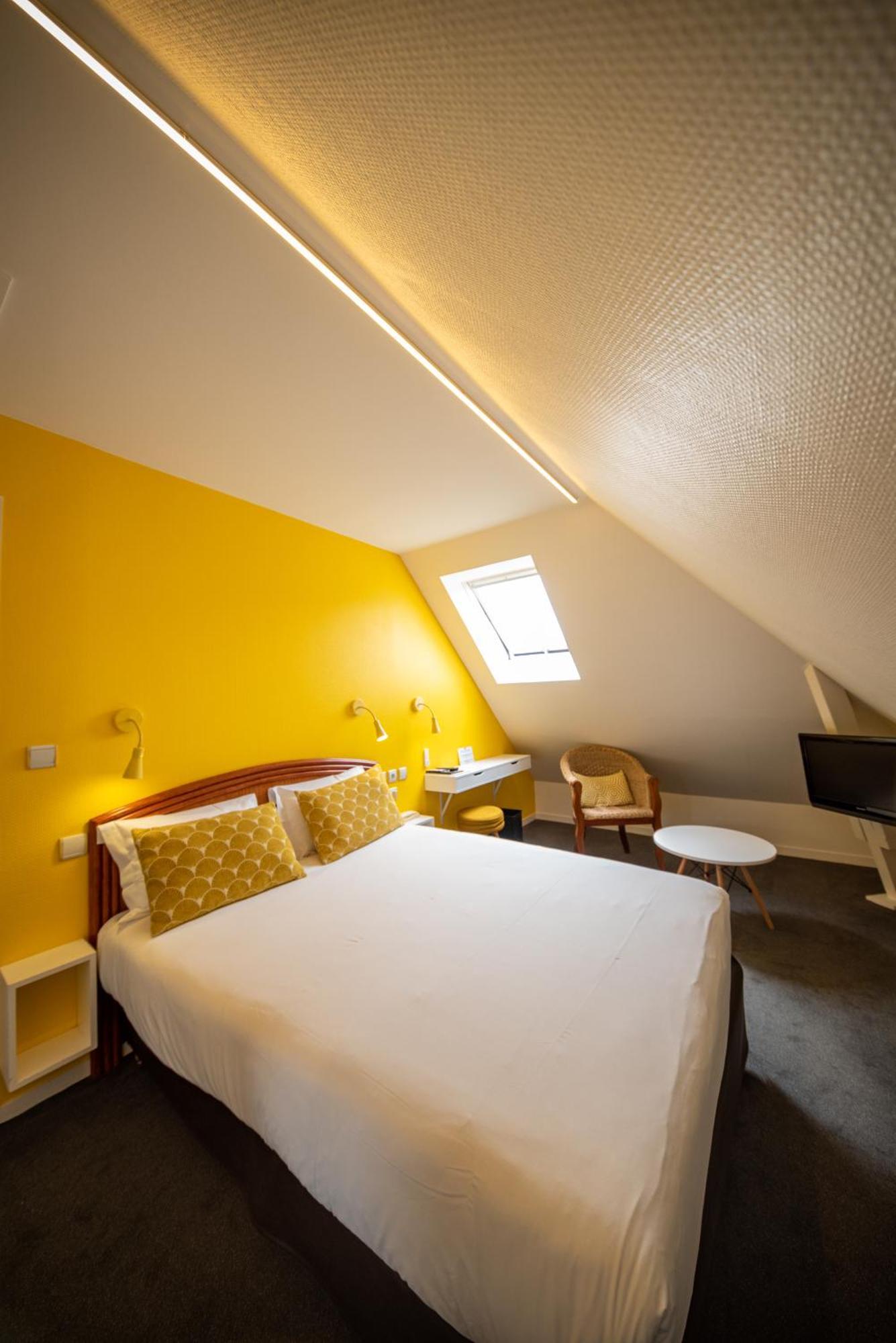 Hotel De Caen Ngoại thất bức ảnh