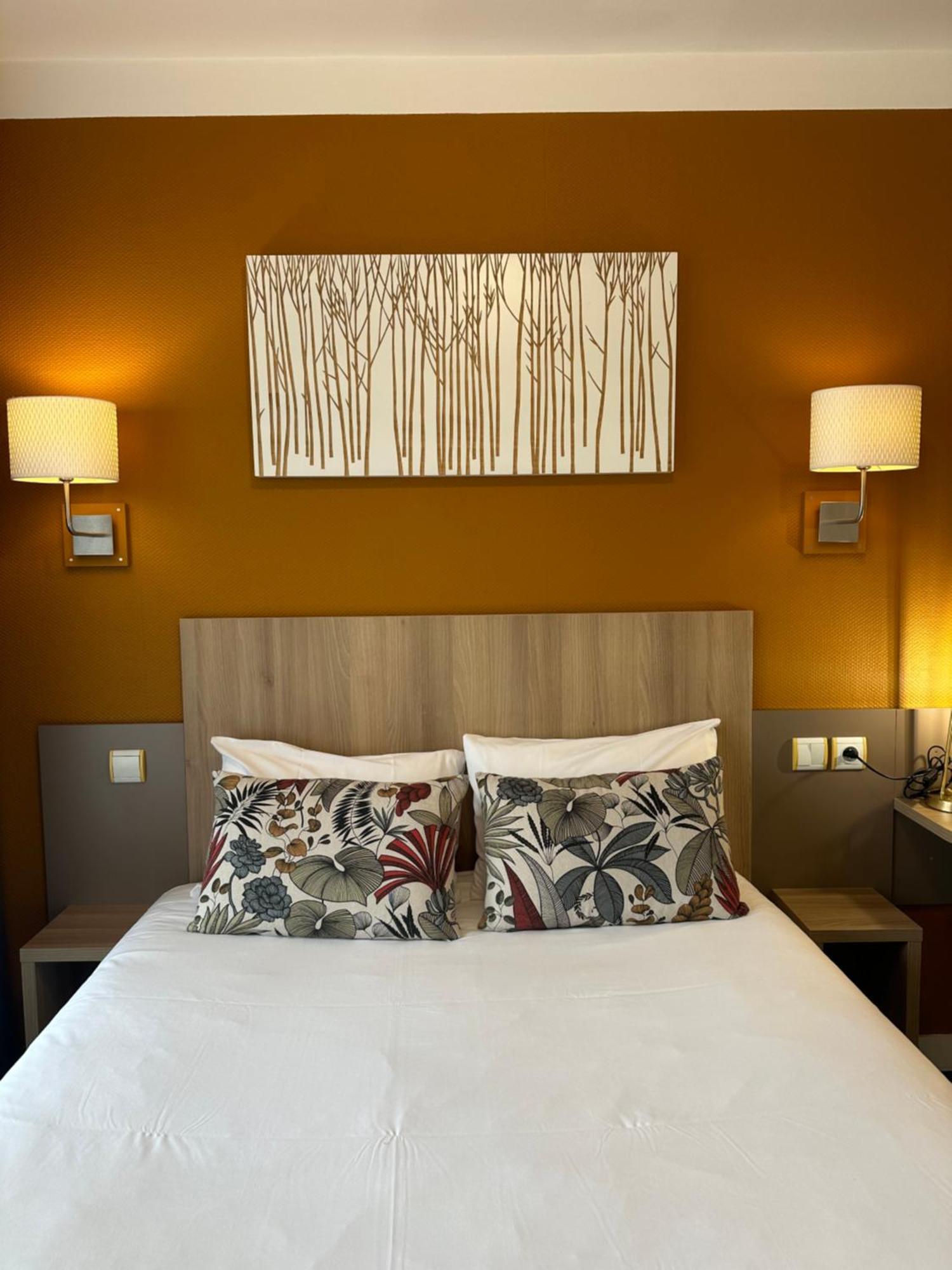 Hotel De Caen Ngoại thất bức ảnh