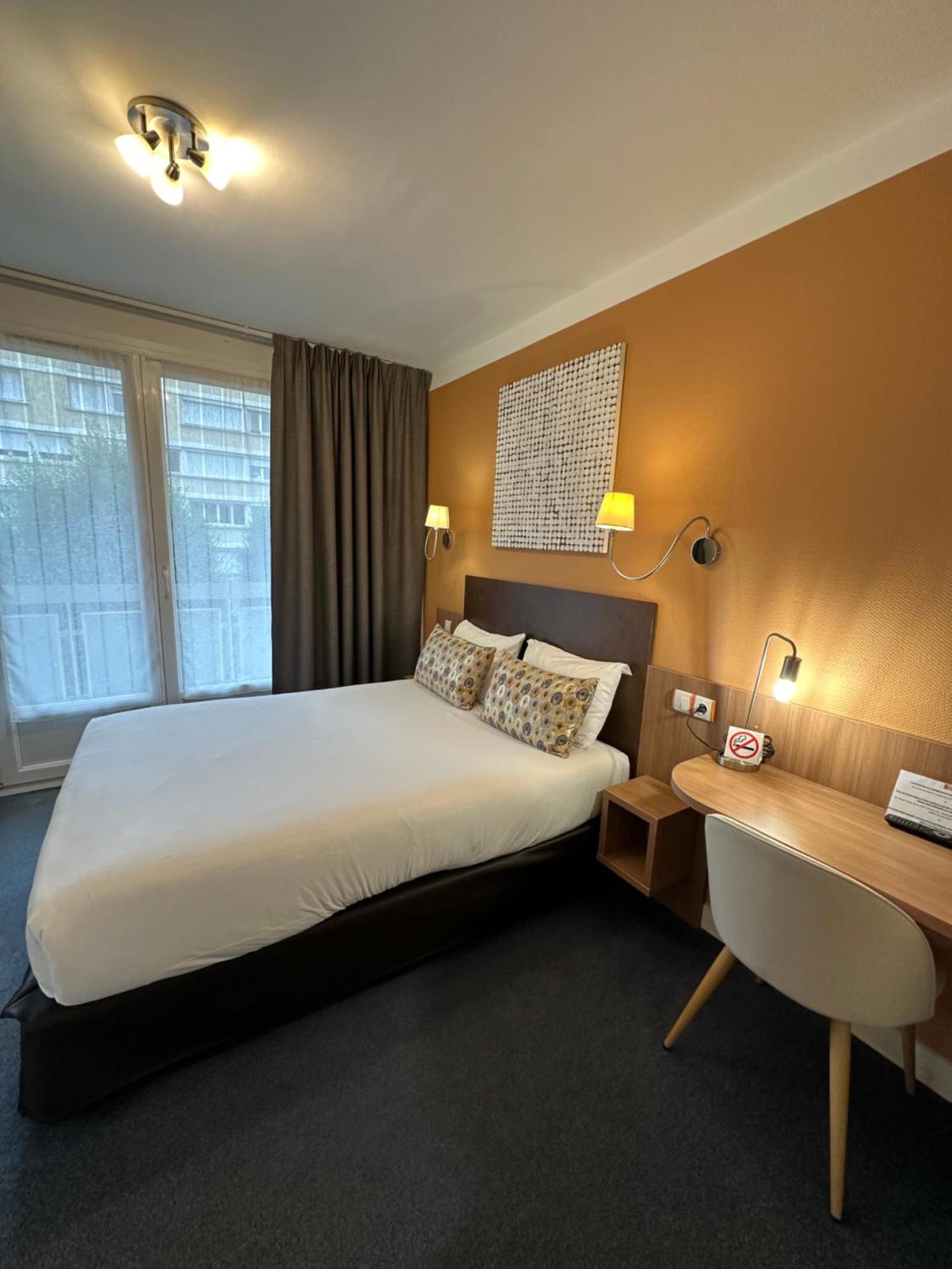 Hotel De Caen Ngoại thất bức ảnh